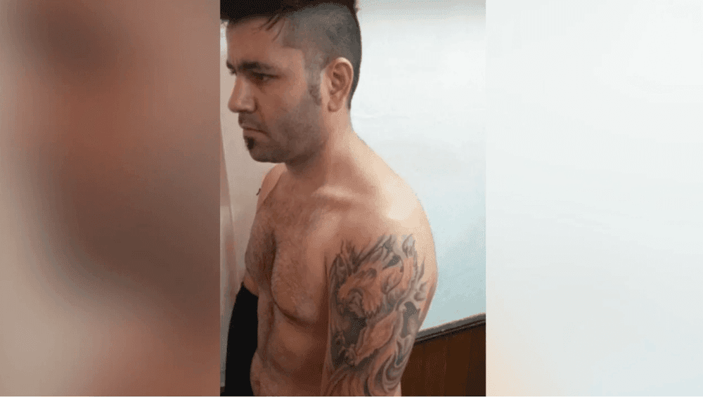 Un preso que fue condenado por matar a su madrastra se escapó de una cárcel